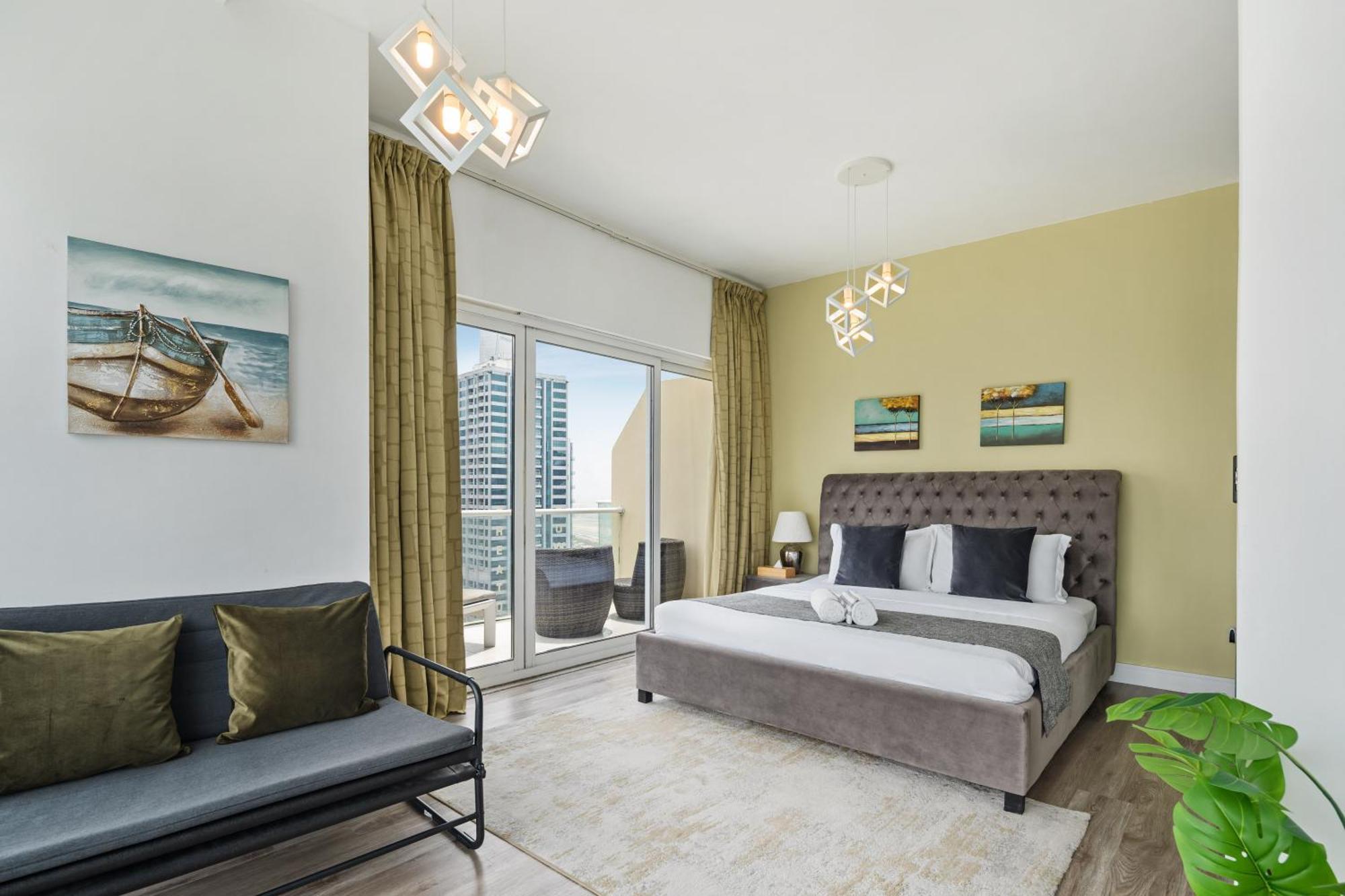 Modern & Spacious 2-Bed Condo With Panoramic Lake Views, Dual Balconies, Steps From Dubai Jlt Metro By "La Buena Vida Holiday Homes" Zewnętrze zdjęcie