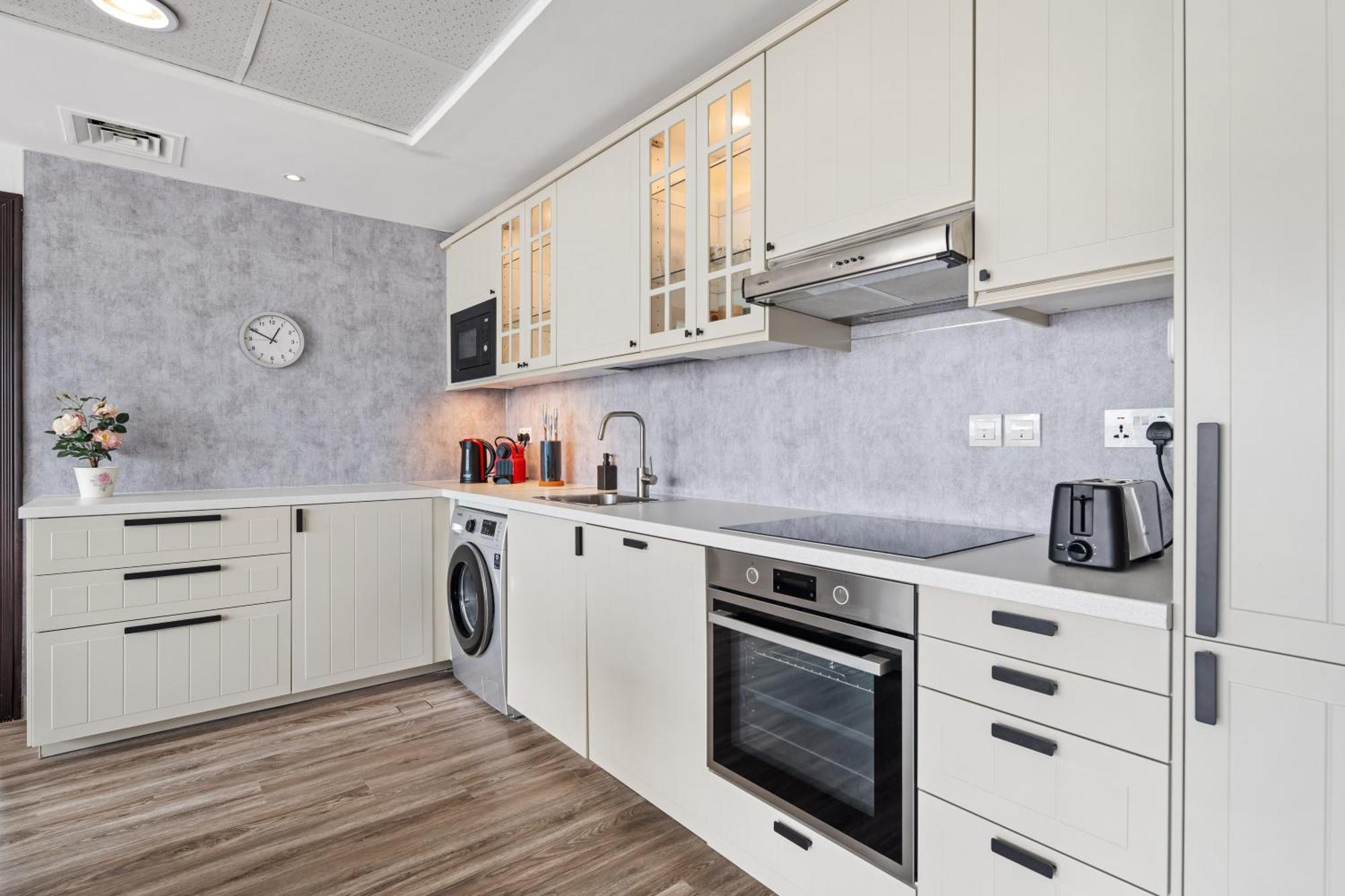 Modern & Spacious 2-Bed Condo With Panoramic Lake Views, Dual Balconies, Steps From Dubai Jlt Metro By "La Buena Vida Holiday Homes" Zewnętrze zdjęcie